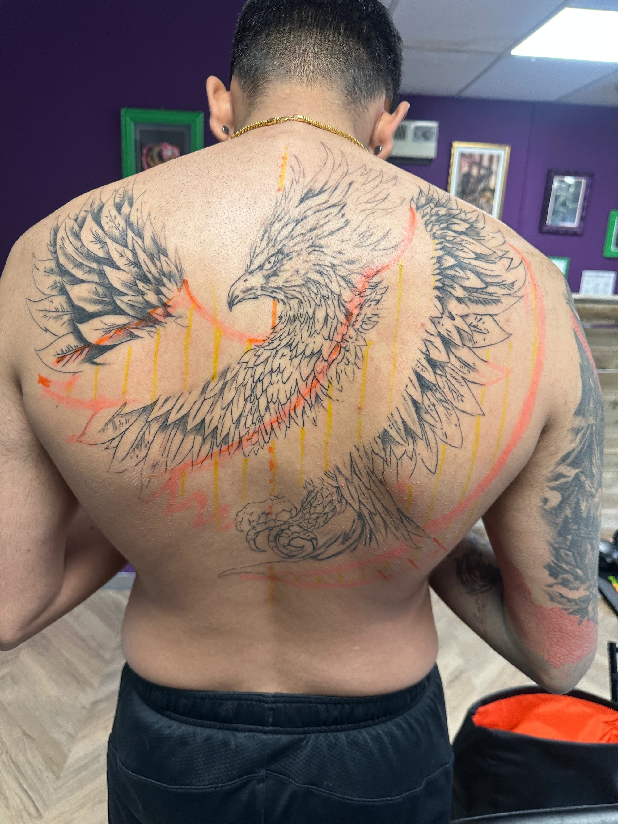 Back session 2 — geometric pattern lined up